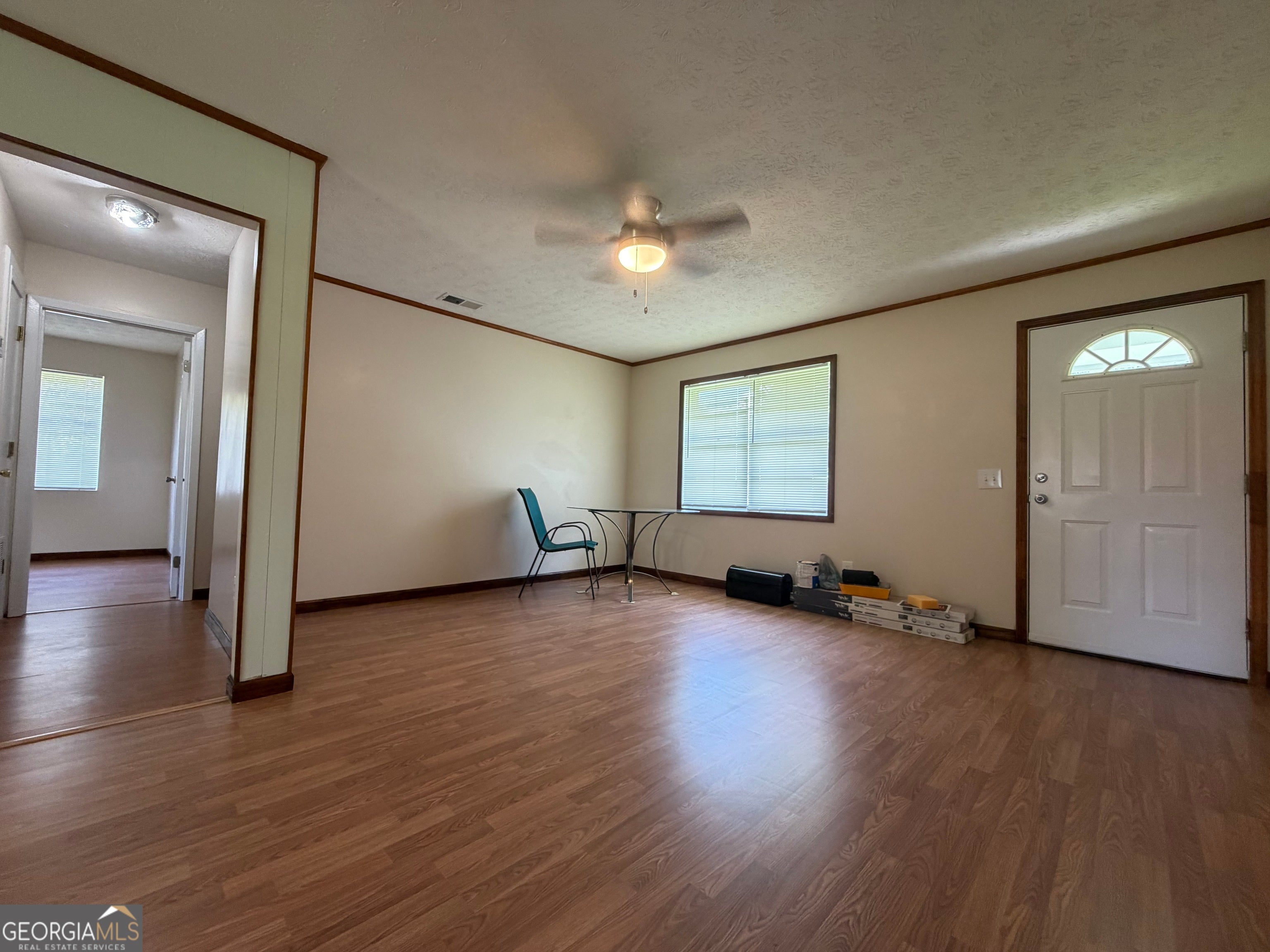 5 Lakeside DR