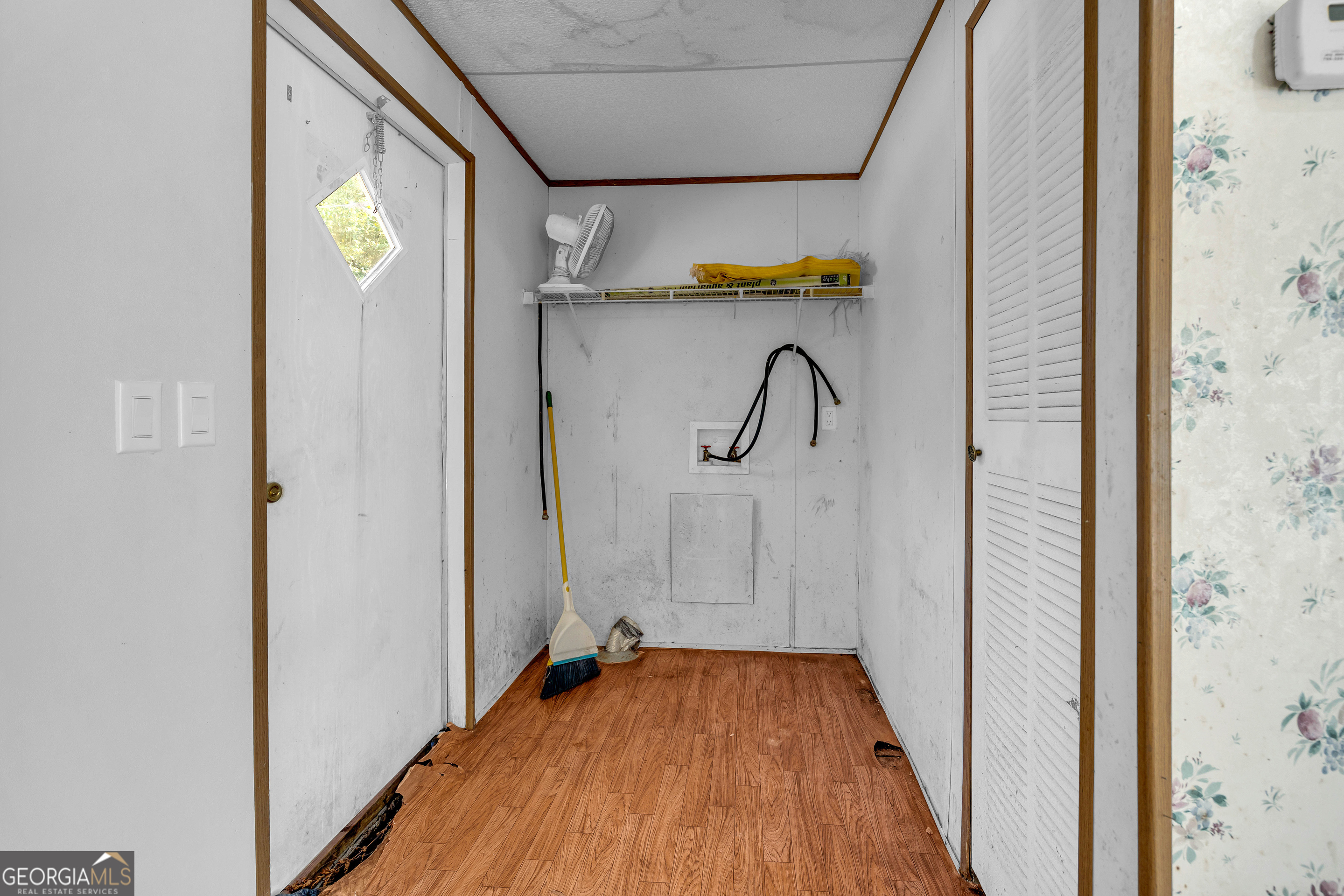 Lavonia, Georgia 30553, United States, 3 Bedrooms Bedrooms, ,2 BathroomsBathrooms,Residential,Active,41544