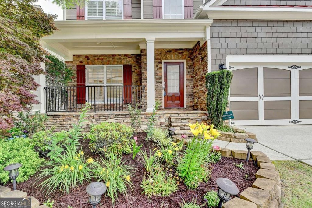 Photo of 4495 HEDGEWOOD Drive, Cumming, GA 30041 (MLS # 10686366)