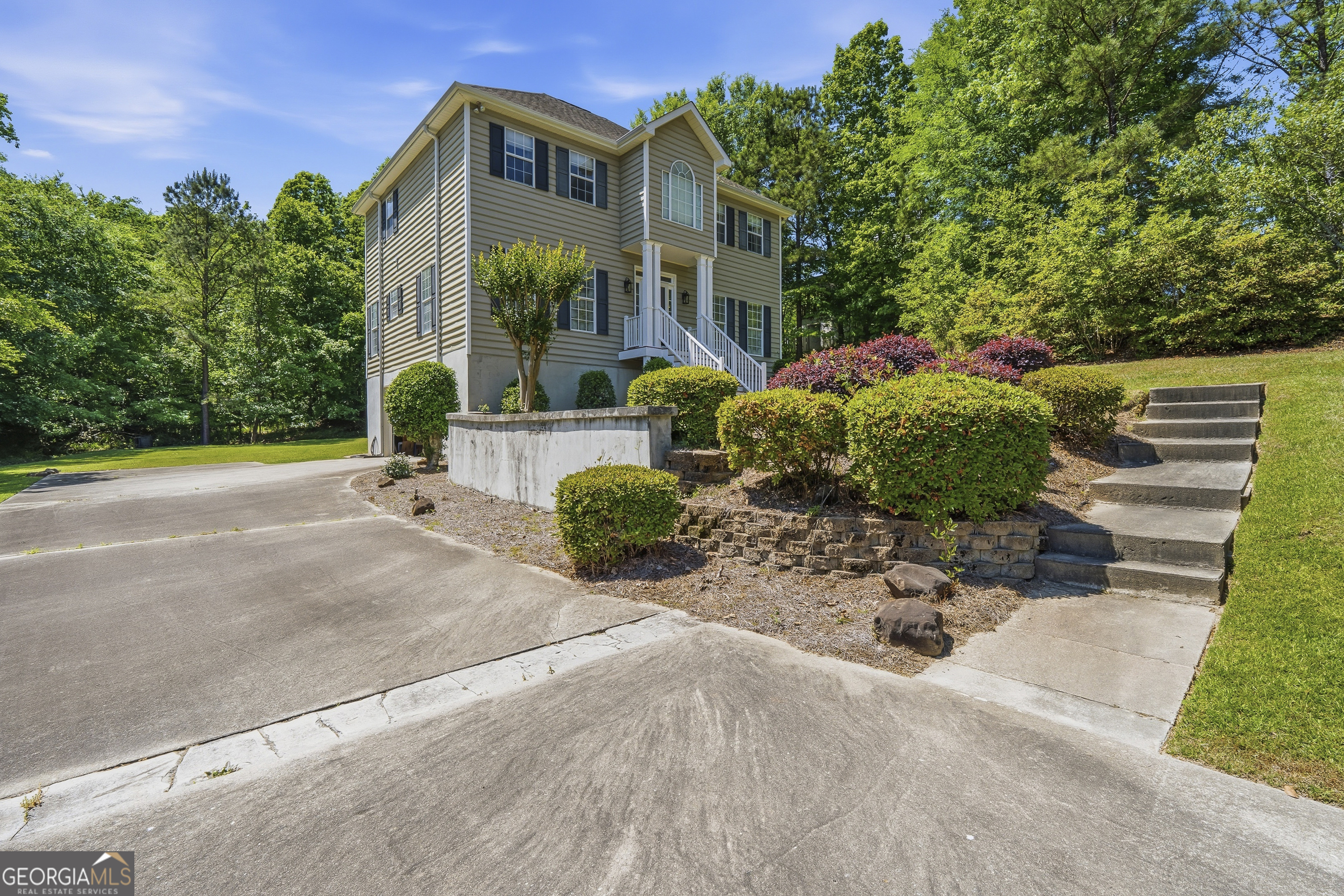 317 Hillridge CV