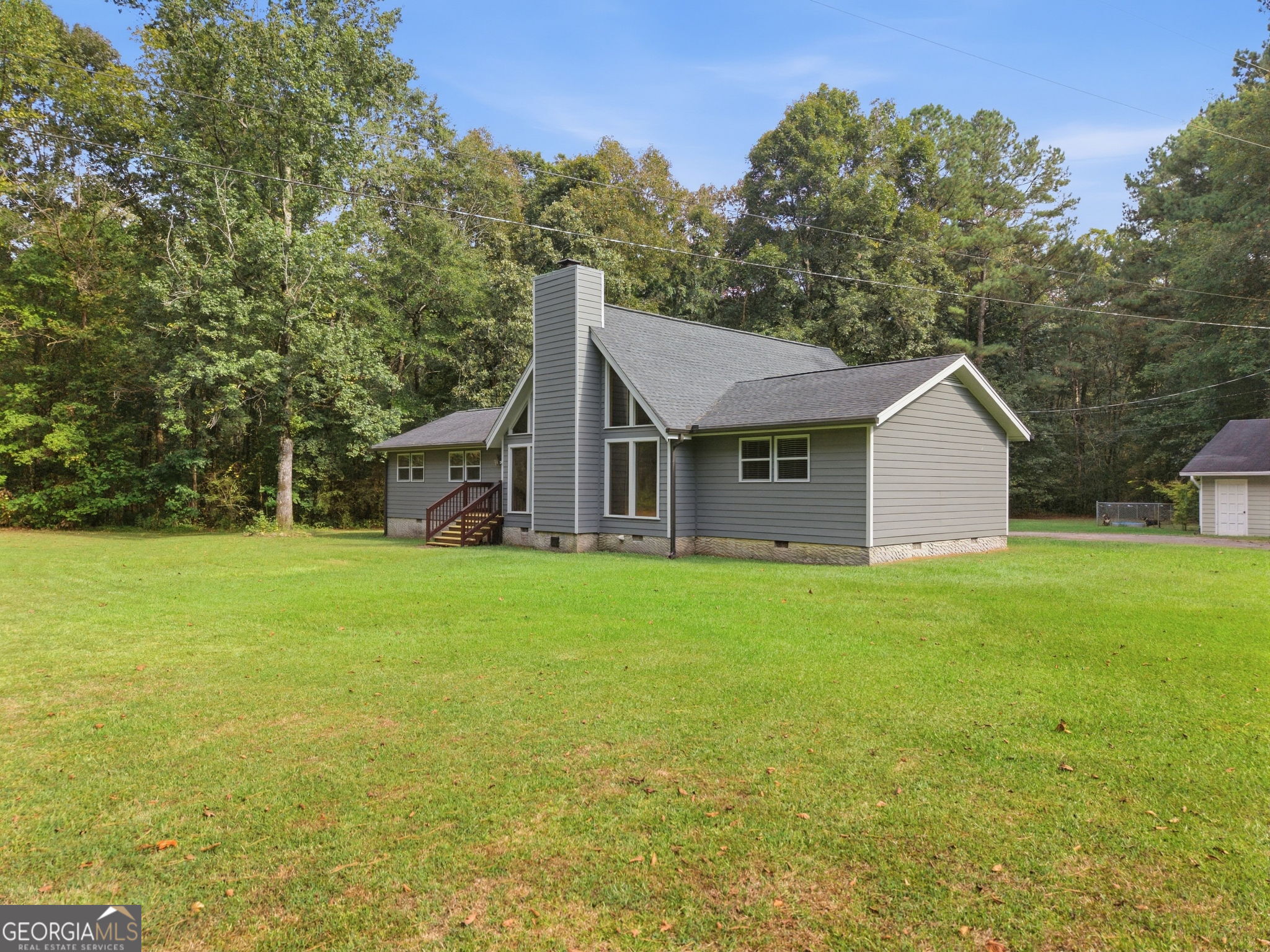 1124 New Rosedale RD NE