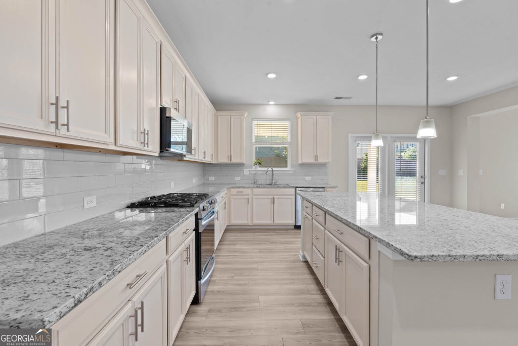 Photo of 15 Braemore Lane, Newnan, GA 30263 (MLS # 10873964)