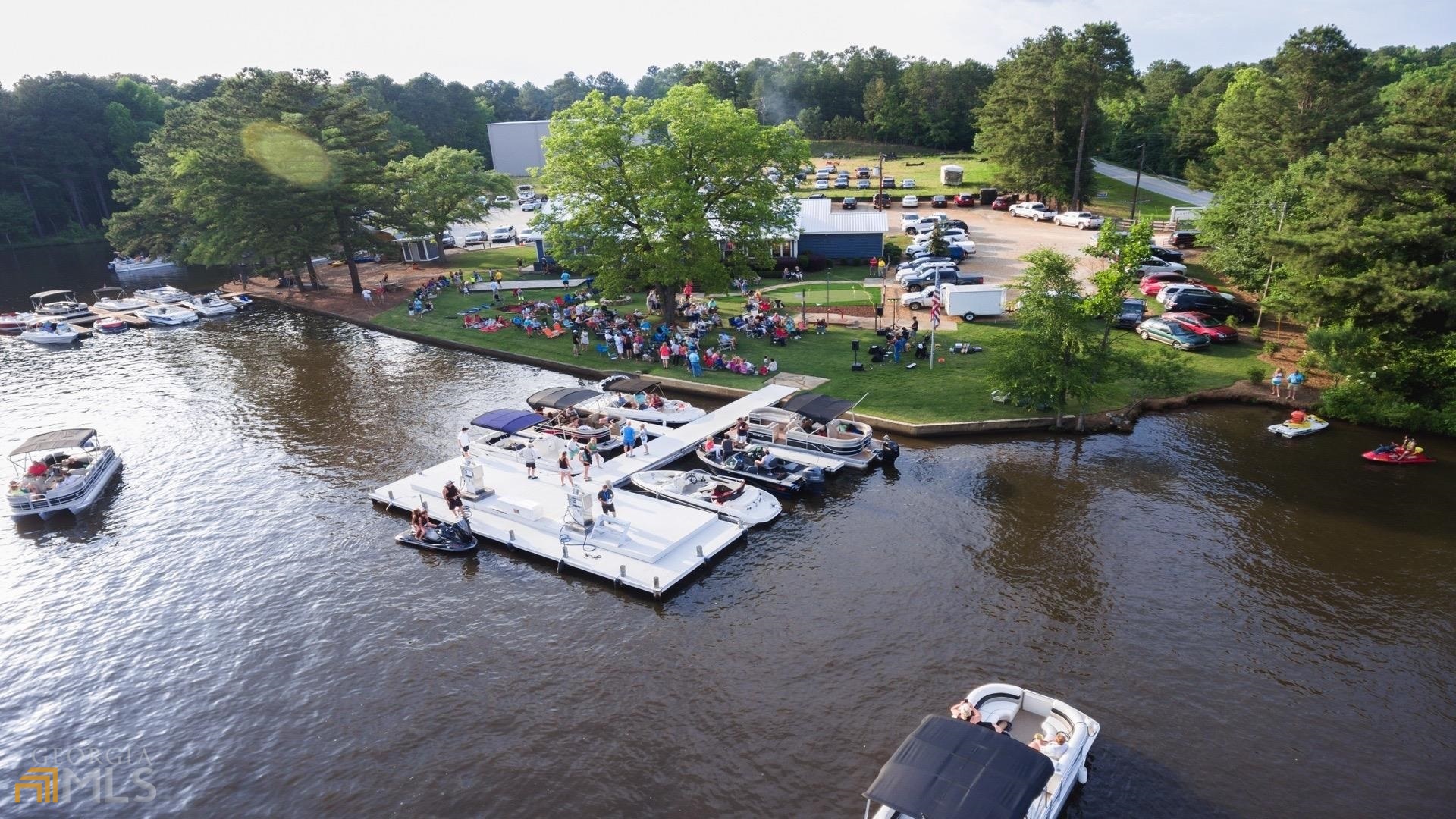 Harbor Club - Residential