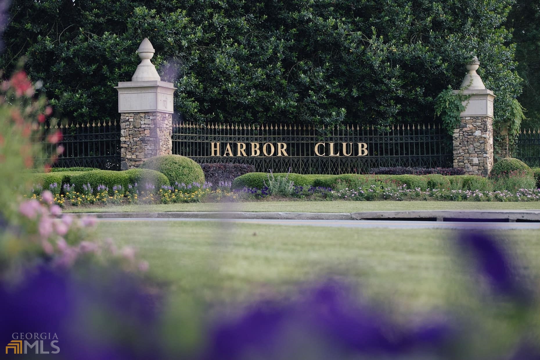 Harbor Club - Residential
