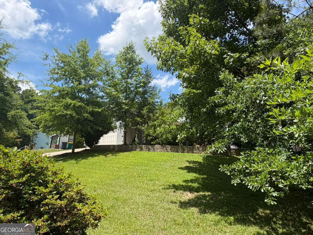 1128 Hillcrest CT NW