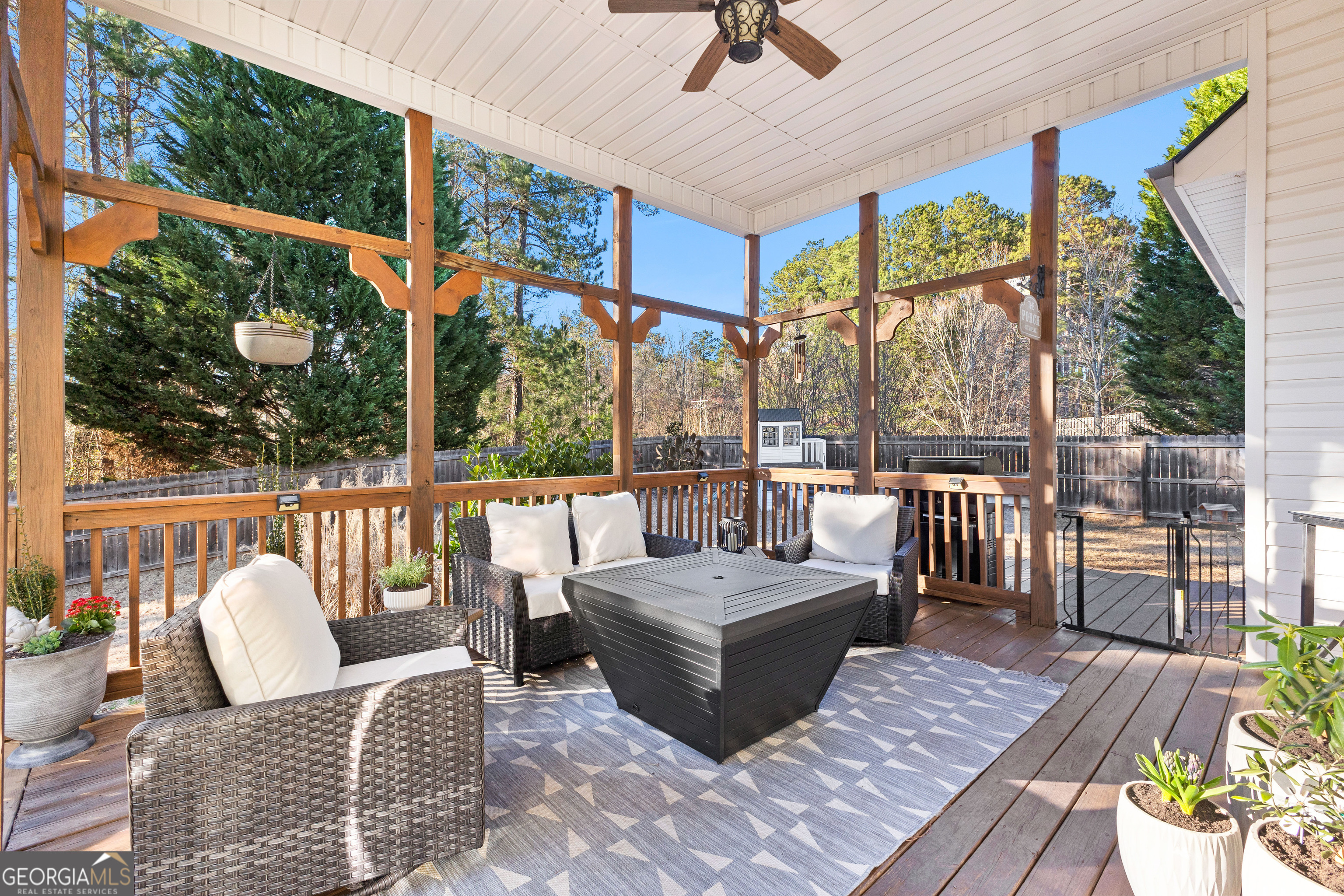 Senoia, Georgia 30276, United States, 4 Bedrooms Bedrooms, ,4 BathroomsBathrooms,Residential,Pending,84488