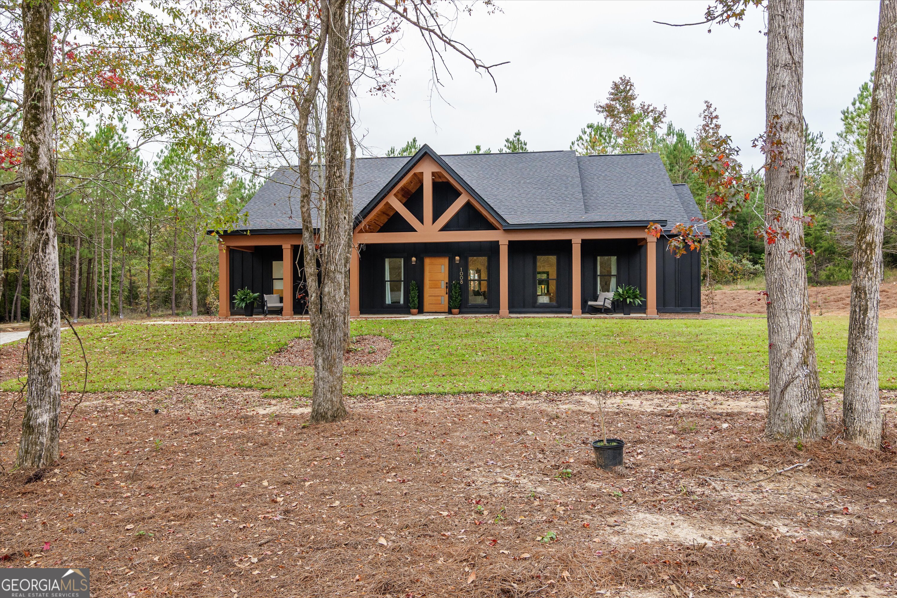 1008 Folly run DR