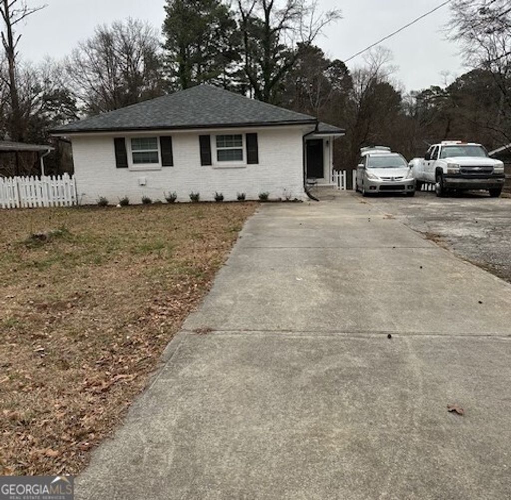 Photo of 118 N Woodland Drive #1 AND 2, Atlanta, GA 30340 (MLS # 10687454)