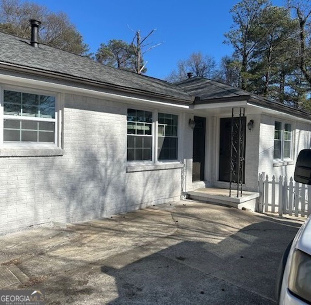 Photo of 118 N Woodland Drive #1 AND 2, Atlanta, GA 30340 (MLS # 10687454)