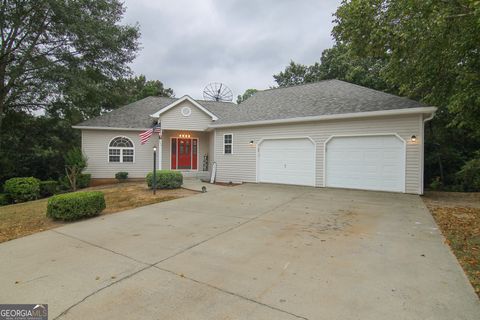 A home in Warner Robins