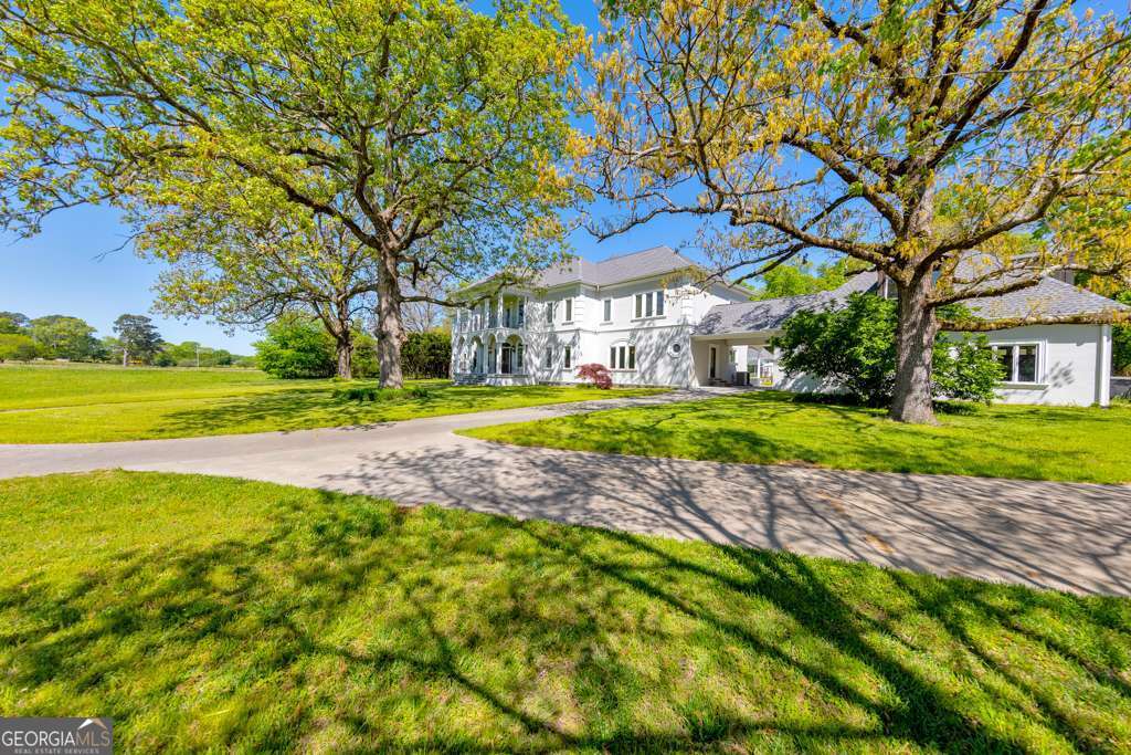 500 Floyd RD NE