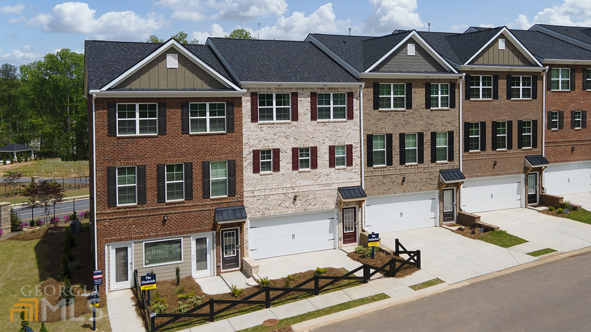 Evermore North offers the best location coupled with contemporary open concept designs feature up to 4 bedrooms and up to 2,193 sq ft.! THIS IS AN END UNIT MODEL HOME NOW FOR SALE. THIS 2 CAR GARAGE TOWNHOMES CLOSE TO STONE MOUNTAIN PARK Selling Now!! THE ENVY OF ALL TOWNHOME COMMUNITIES IN GWINNETT. COME OUT TODAY AND SEE WHAT EVERYBODY IS TALKING ABOUT. EVERMORE OFFERS CONVENIENCE WITH NEARBY RESTAURANTS, SHOPPING, QUICK ACCESS TO INTERSTATE 85 & 285 & NATIONALLY RANKED SCHOOLS. BUYER INCENTIVE will be with the Preferred Lender $10k in closing cost and 4.99 % Special Financing Rate and Appliance Package - Washer & Dryer and Refrigerator on homes close on or before 2/28/2023