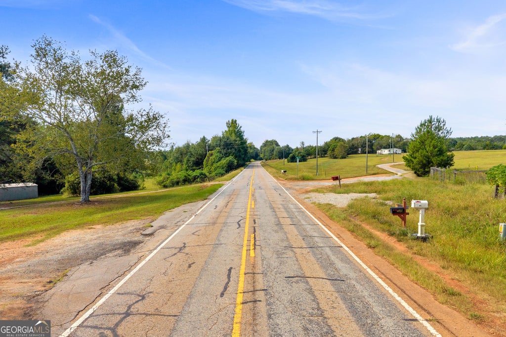 Photo of 550 Cokesbury Highway, Hartwell, GA 30643 (MLS # 10852226)