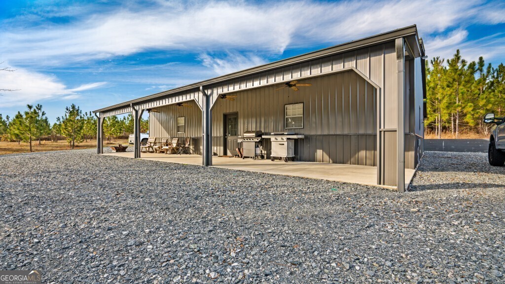 367 E Highway 127