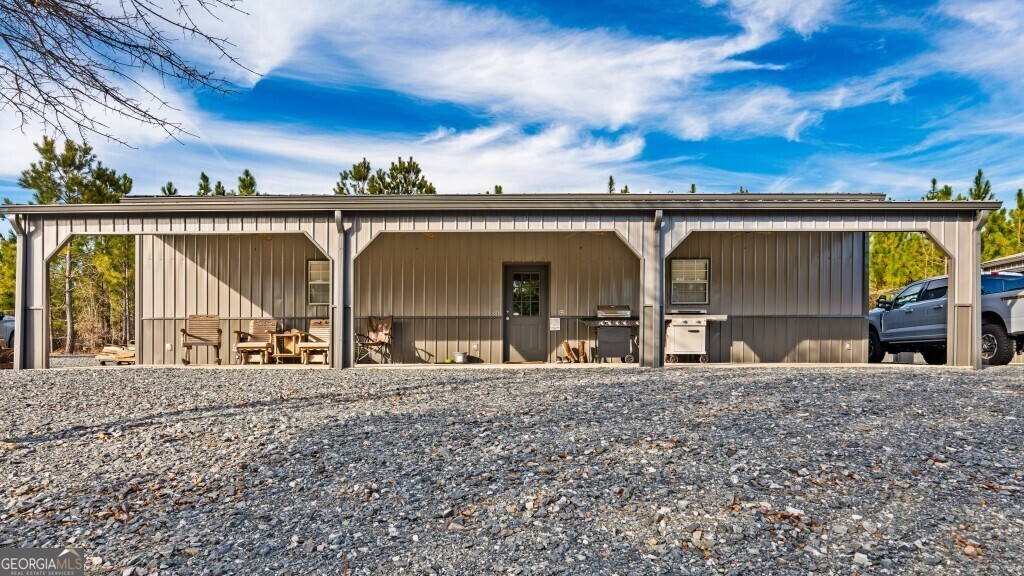 367 E Highway 127