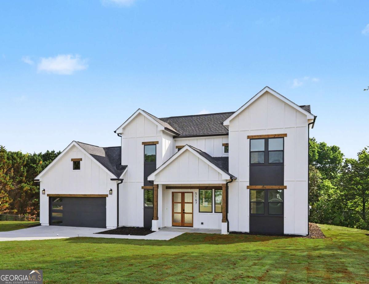5147 Shirley RD