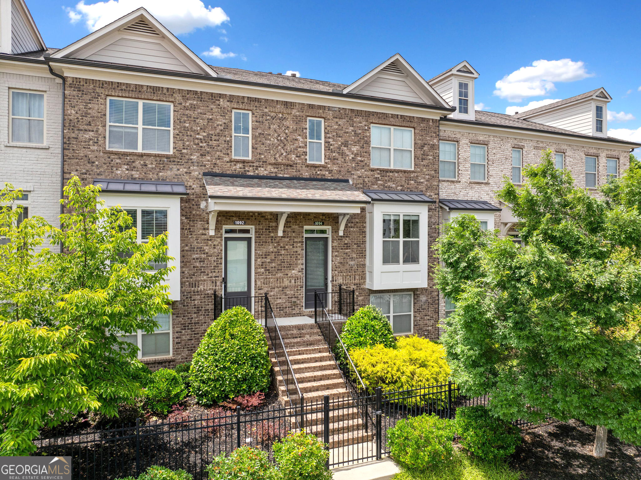 The Towns at East Village - Residential