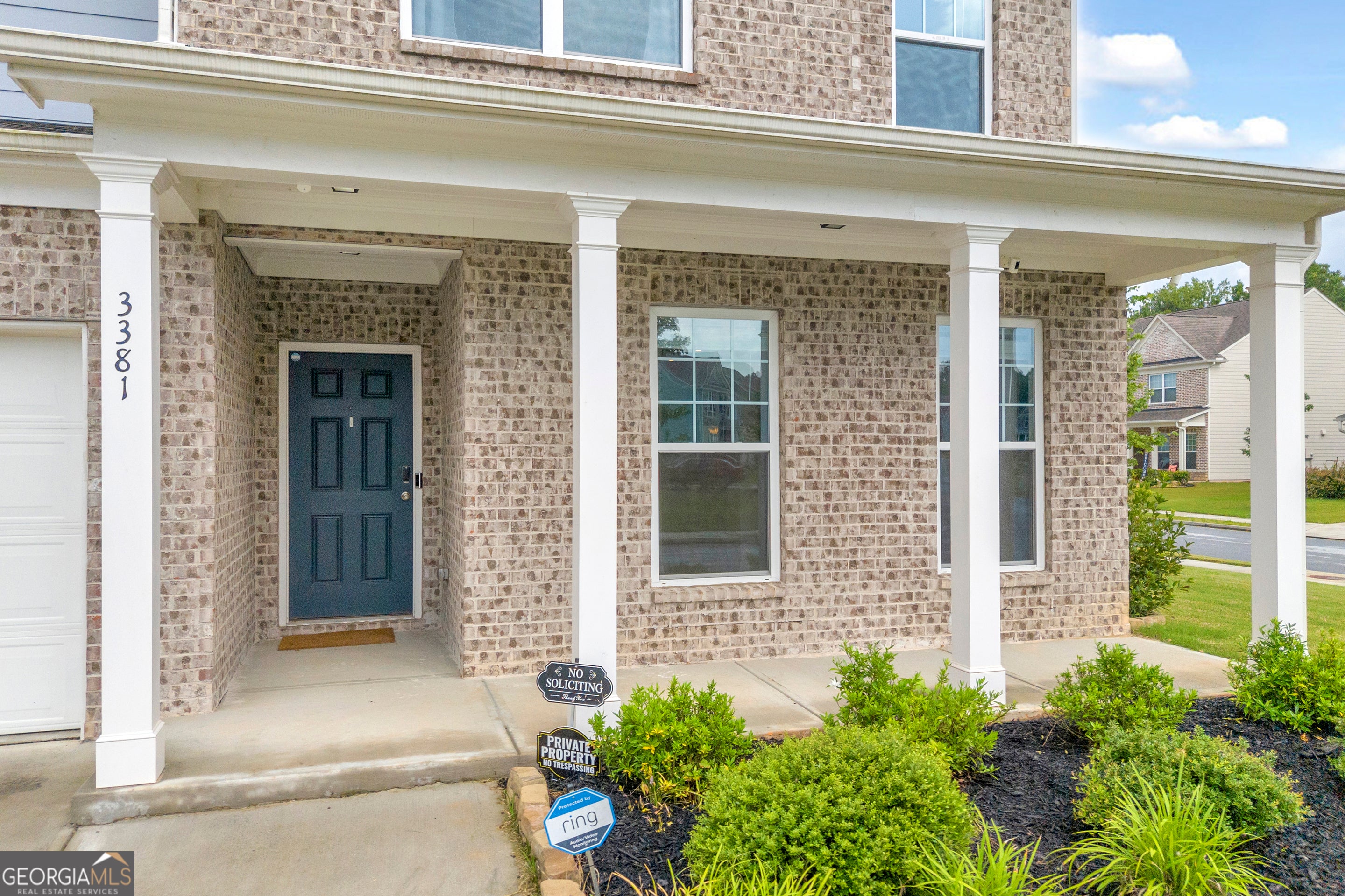 3381 Emmet RD