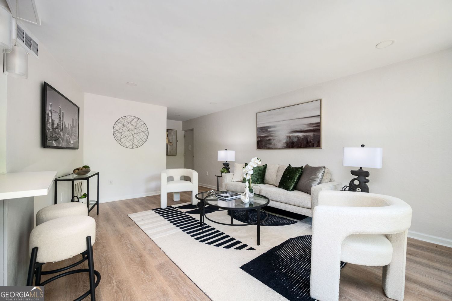 Atlanta, Georgia 30309, United States, 2 Bedrooms Bedrooms, ,1 BathroomBathrooms,Residential,Active,115011 Atlanta, Georgia 30309, United States, 2 Bedrooms Bedrooms, ,1 BathroomBathrooms,Residential,Active,115011