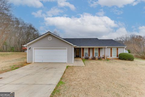 Photo of 163 Ridgeland Drive, Maysville, GA 30558 (MLS # 10675026)