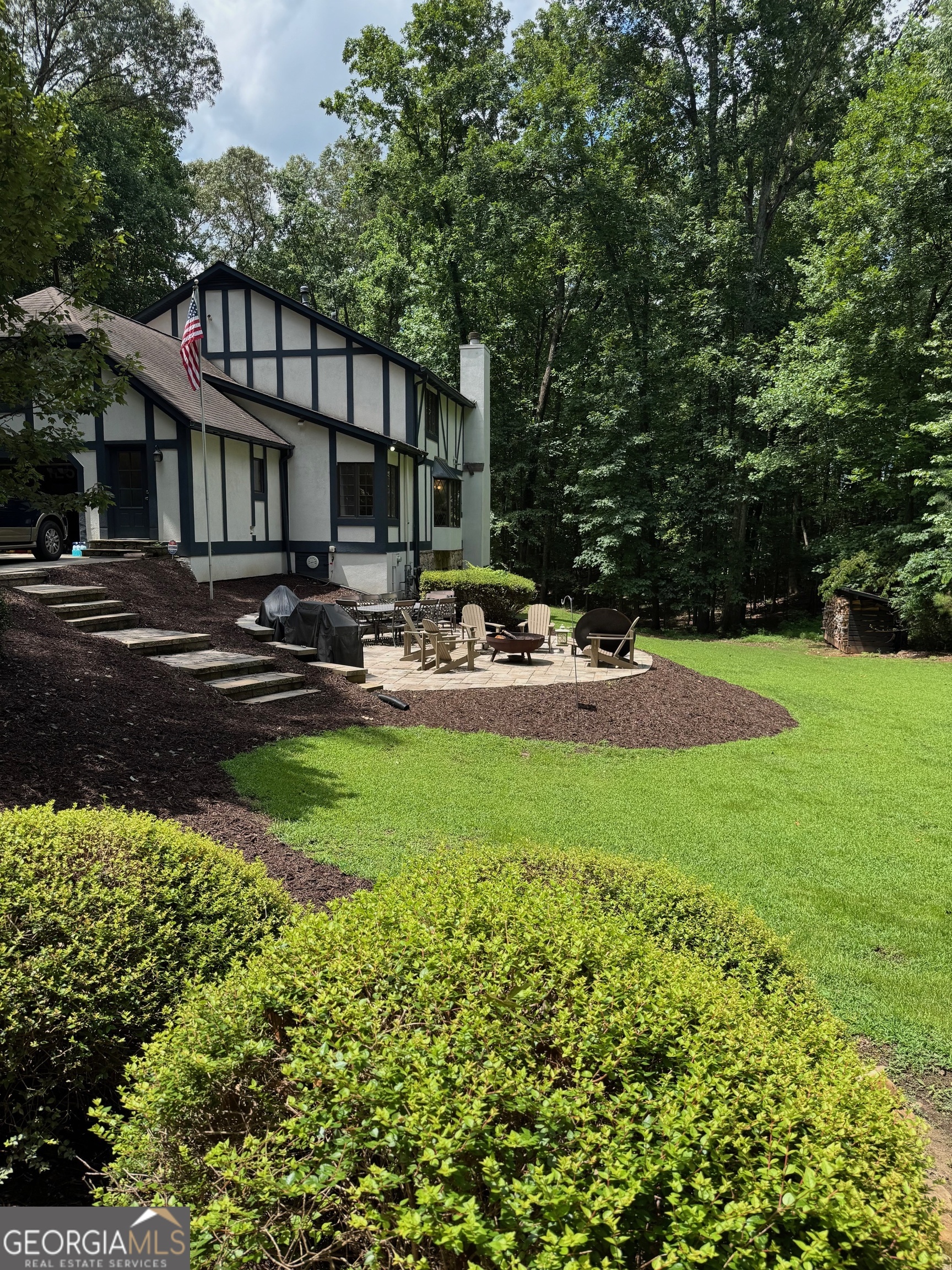 3591 Country Estate DR NW