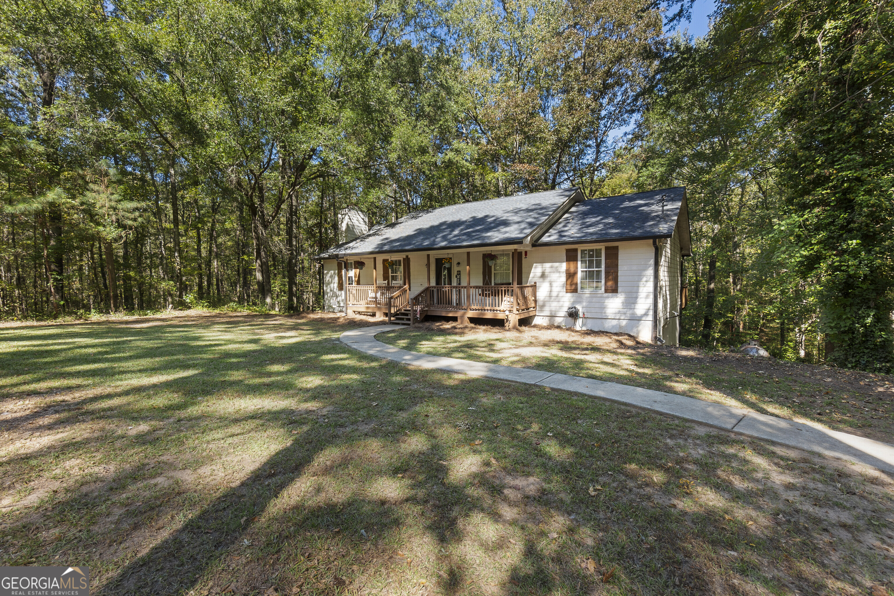 1412 Johnson RD