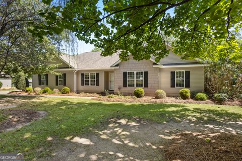 100 Elizabeth DR Tifton GA 31793