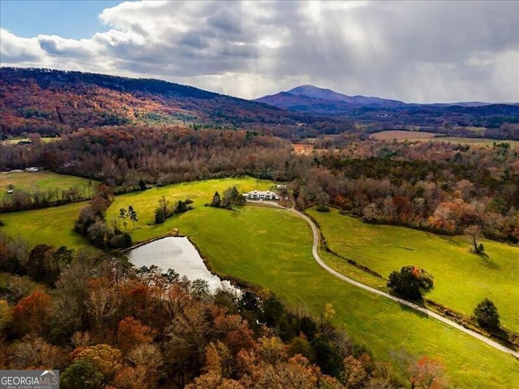 Photo of 3274 HWY 255 N, Sautee Nacoochee, GA 30571 (MLS # 10768668)