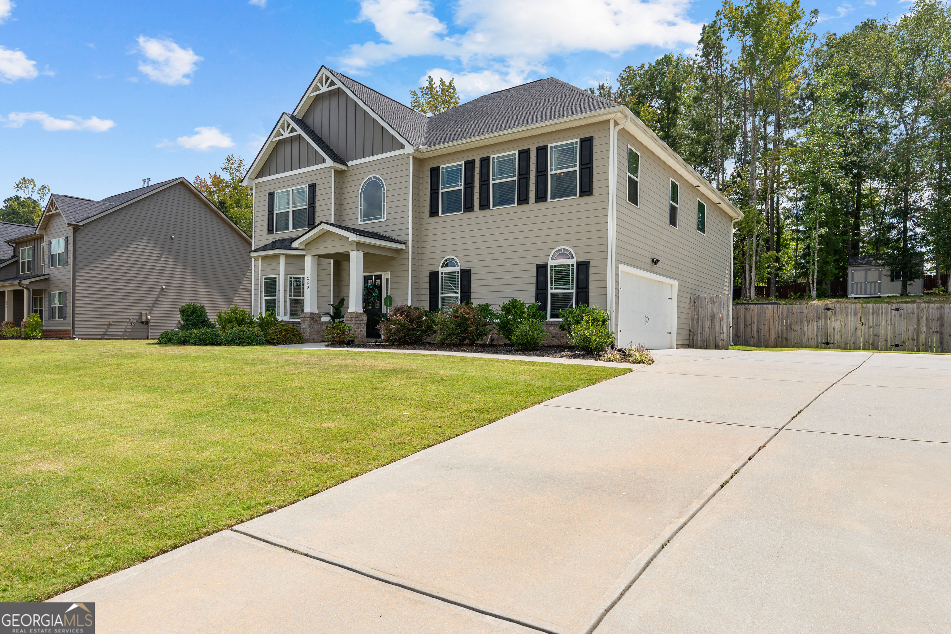 Heritage Pointe - Residential