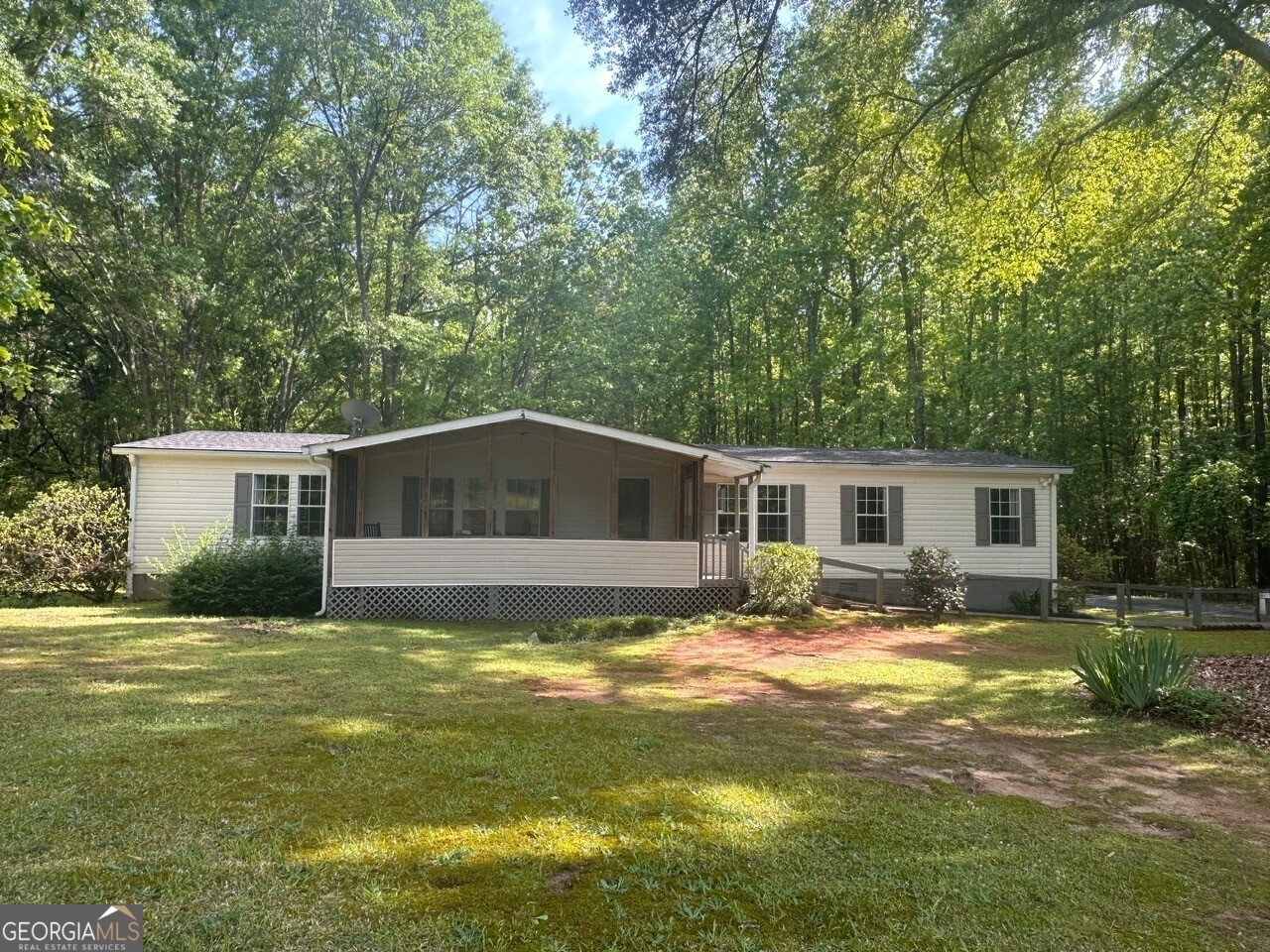148 Boogers Hill RD