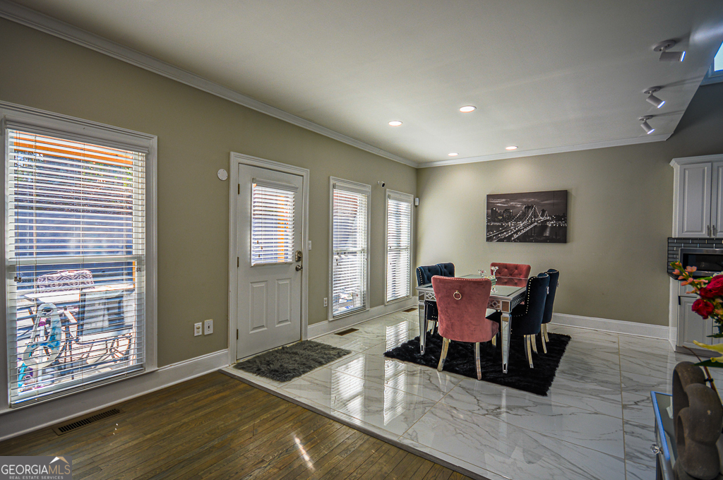 Cheatham Hill Park - Residential