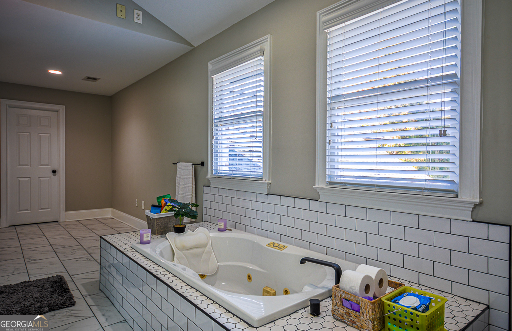 Cheatham Hill Park - Residential