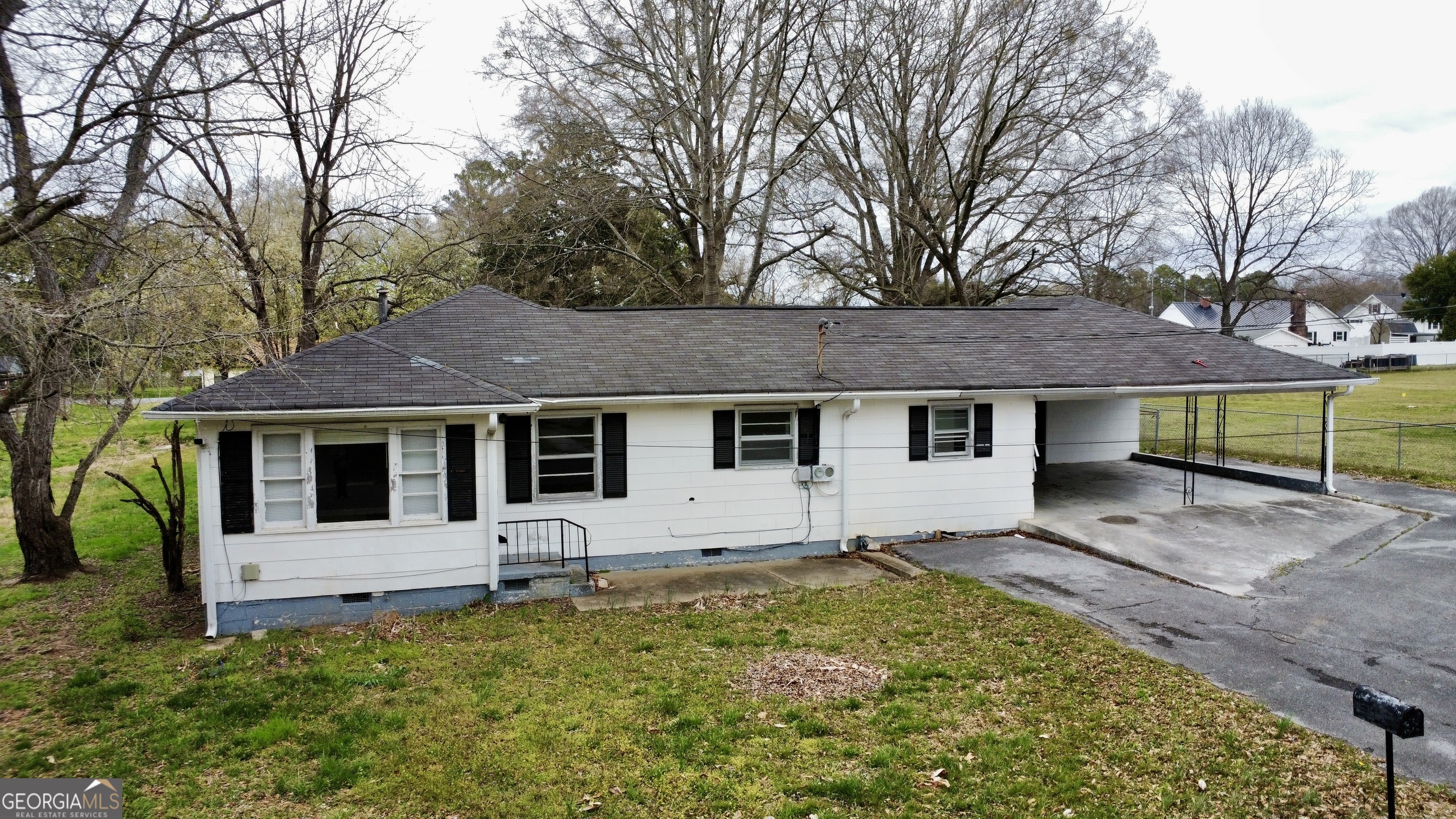 Listing image 1
