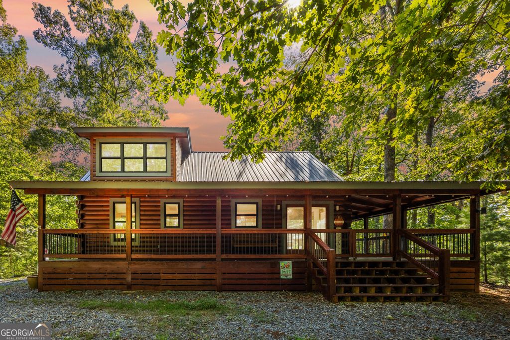 Photo of 832 Scenic Mountain View Road, Blue Ridge, GA 30513 (MLS # 10810357)