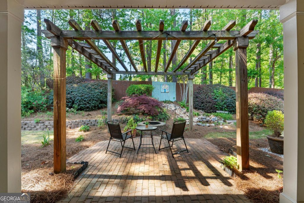 Photo of 115 Millstone Dr, Fayetteville, GA 30215 (MLS # 10740067)