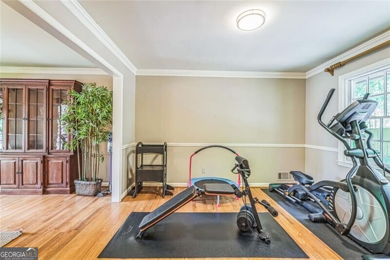 Atlanta, Georgia 30328, United States, 4 Bedrooms Bedrooms, ,5 BathroomsBathrooms,Residential,Active,121609