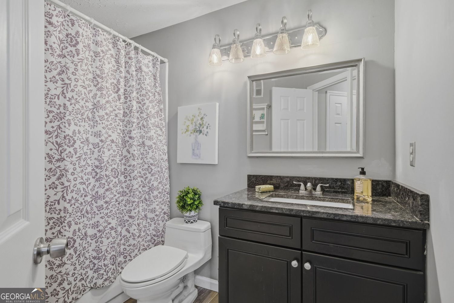 Marietta, Georgia 30067, United States, 3 Bedrooms Bedrooms, ,3 BathroomsBathrooms,Residential,Active,251835