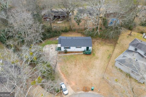 2524 Gordon CIR SE Smyrna GA 30080