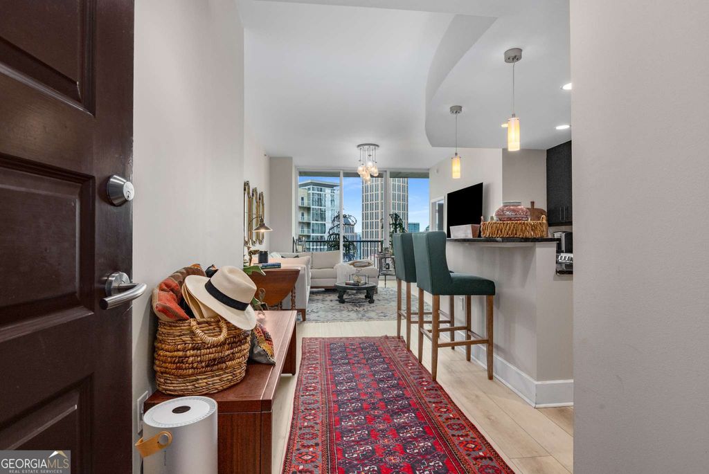 Photo of 1080 Peachtree Street NE #1915, Atlanta, GA 30309 (MLS # 10671723)