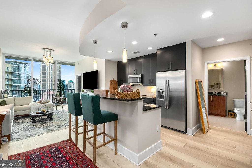 Photo of 1080 Peachtree Street NE #1915, Atlanta, GA 30309 (MLS # 10671723)