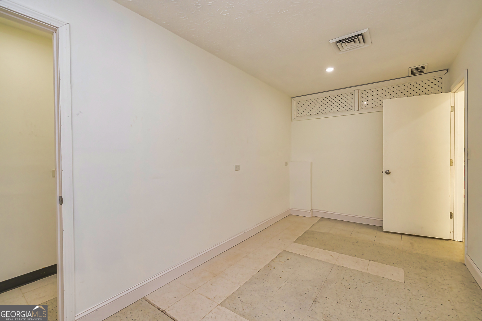 Jefferson Park - Commercial Sale