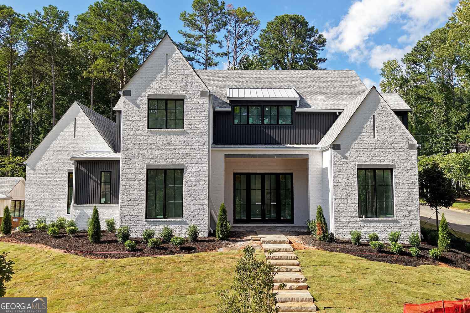 440 Allyson CIR