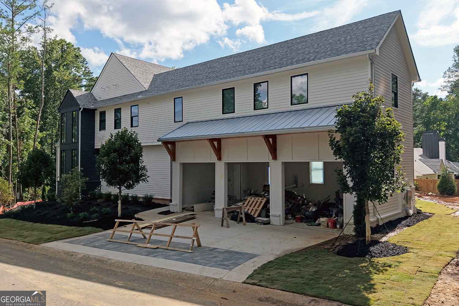 440 Allyson CIR