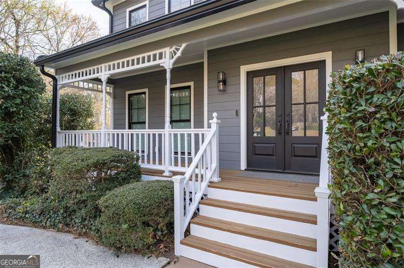 4186 Riverhill CT NE