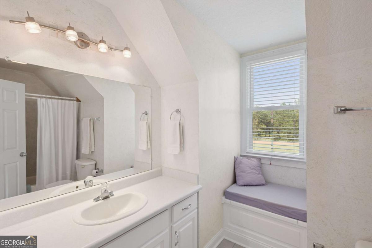 Register, Georgia 30452, United States, 4 Bedrooms Bedrooms, ,5 BathroomsBathrooms,Residential,Active,187076