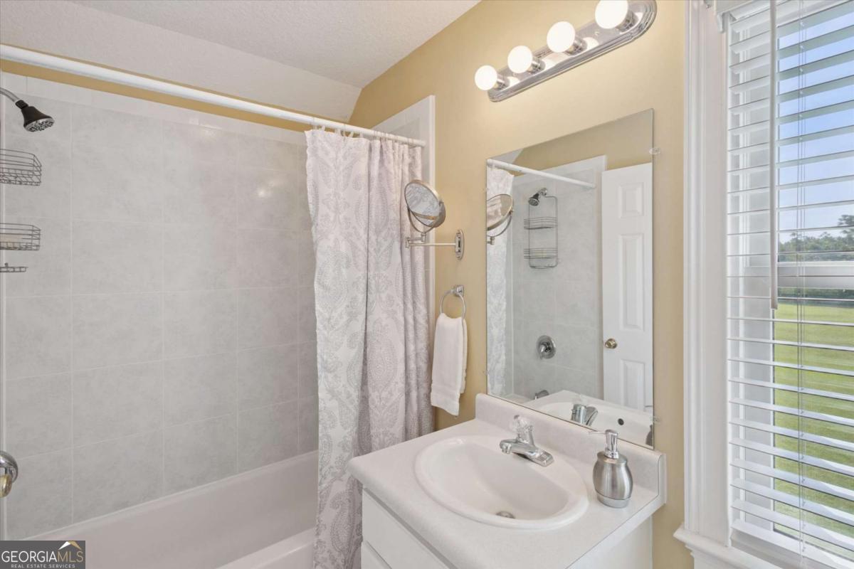 Register, Georgia 30452, United States, 4 Bedrooms Bedrooms, ,5 BathroomsBathrooms,Residential,Active,187076