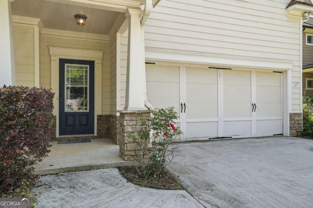Photo of 4122 Creekrun Circle, Buford, GA 30519 (MLS # 10774619)