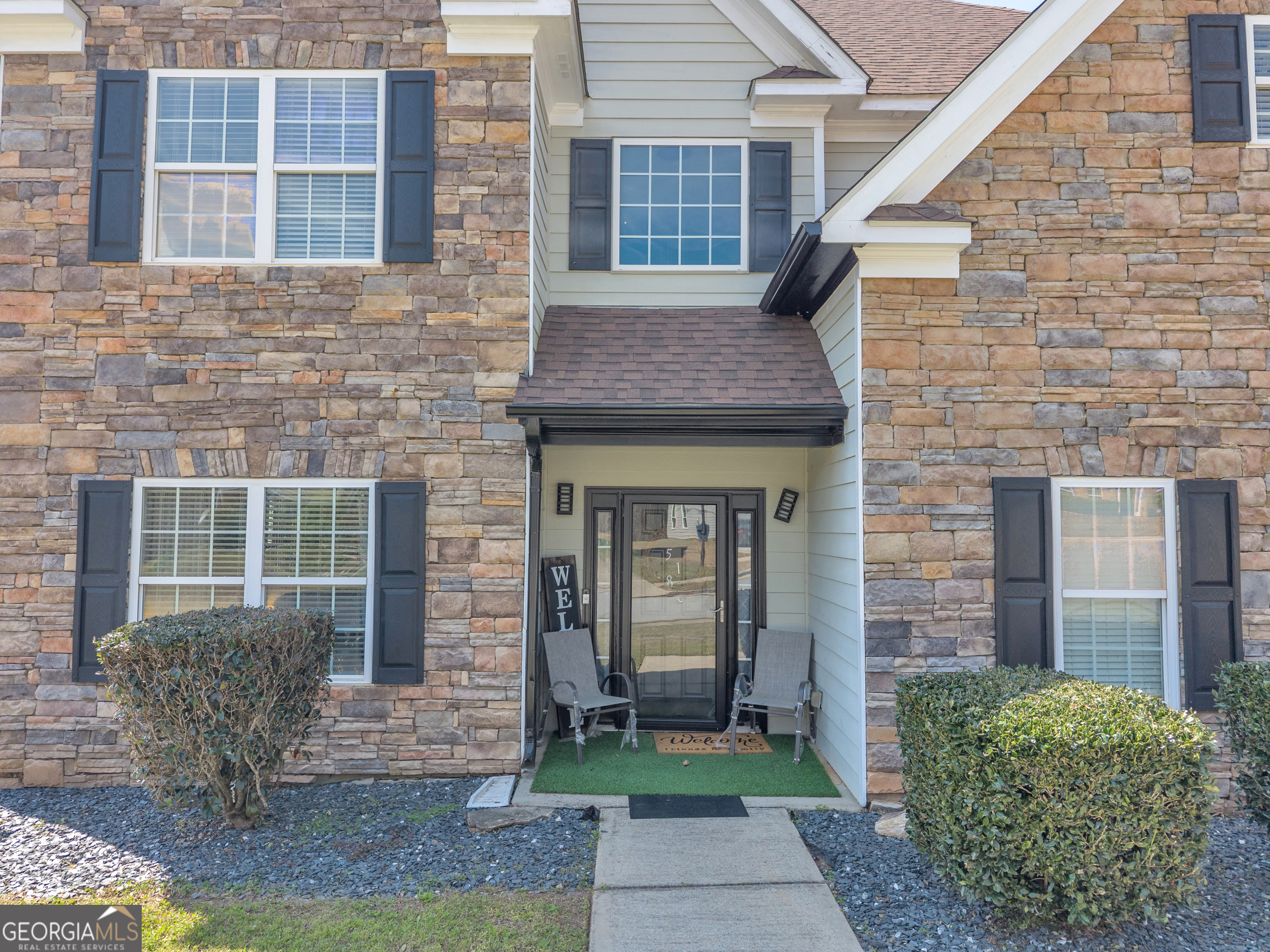 5186 Upper Elm ST