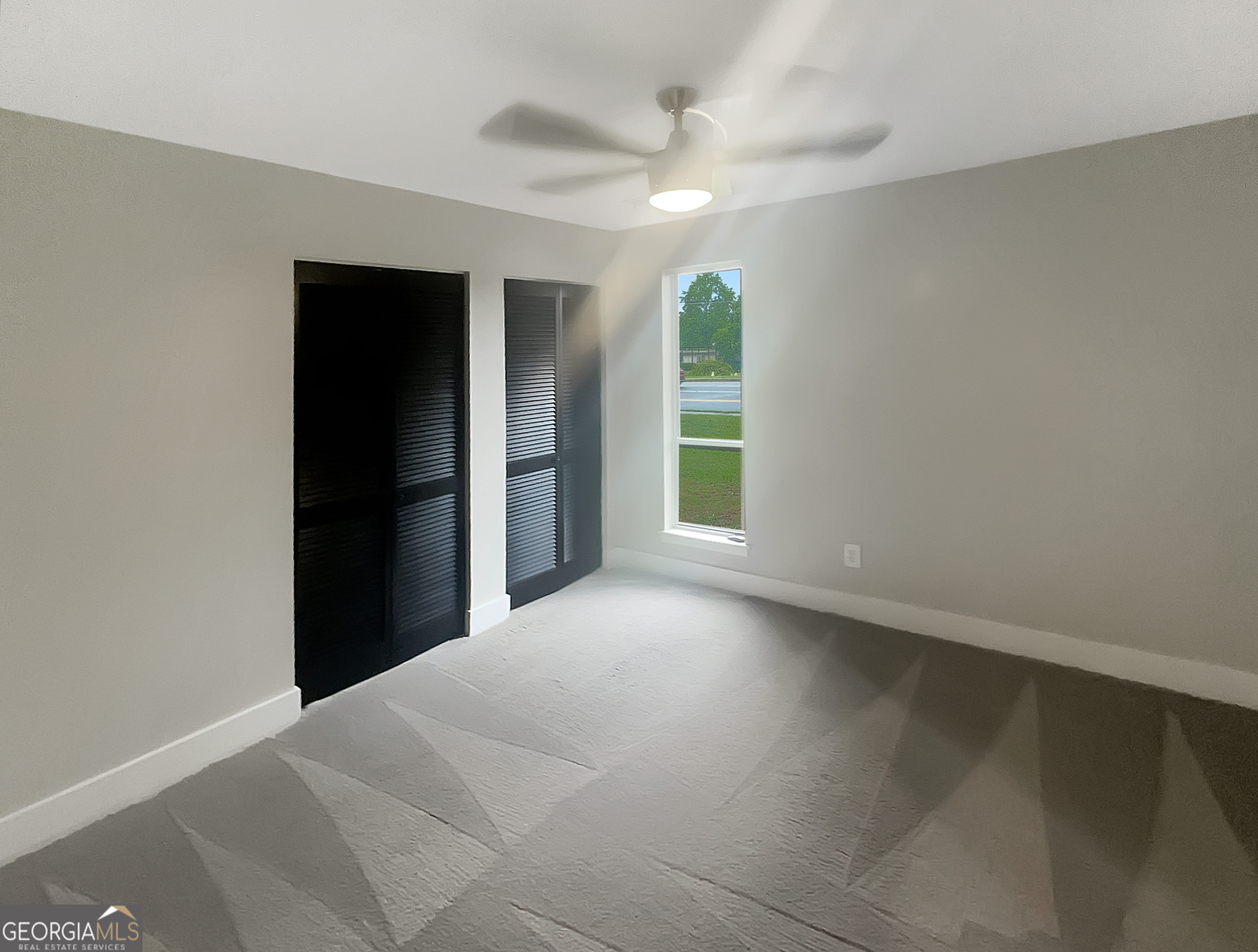DANNYS CORNER - Residential