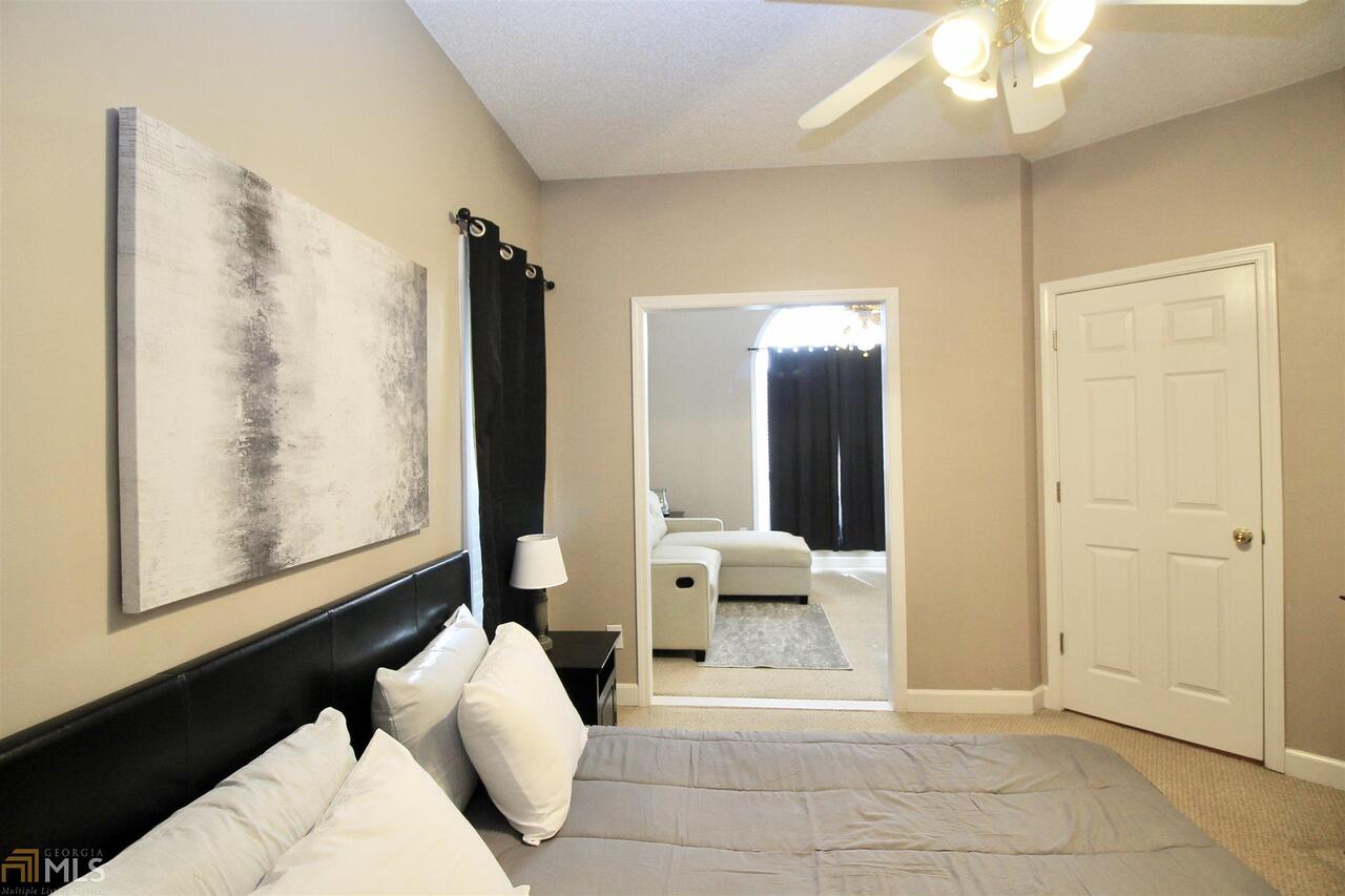 Crown River - Residential